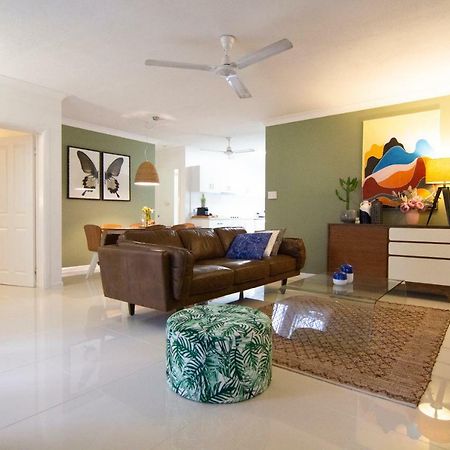 66 Martyn Street Apartment Cairns Exterior photo