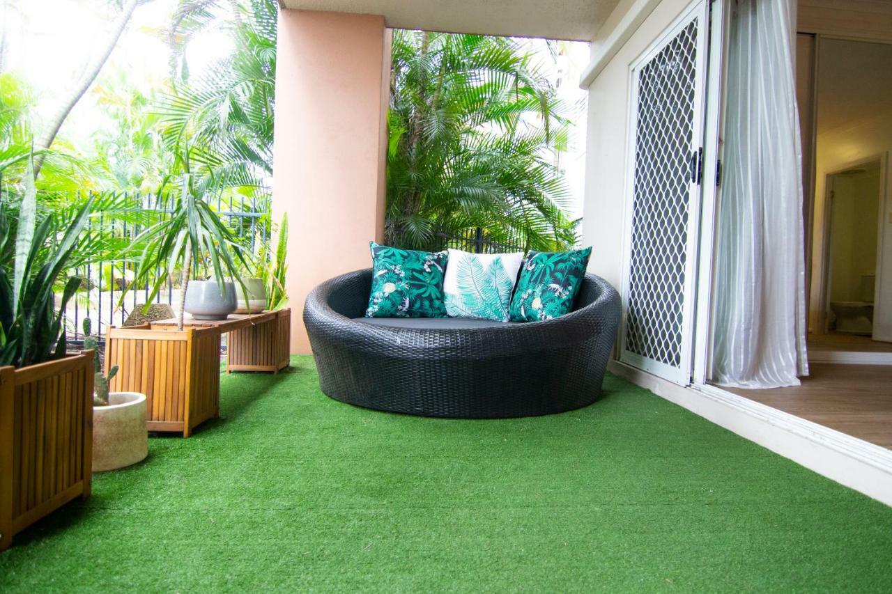 66 Martyn Street Apartment Cairns Exterior photo