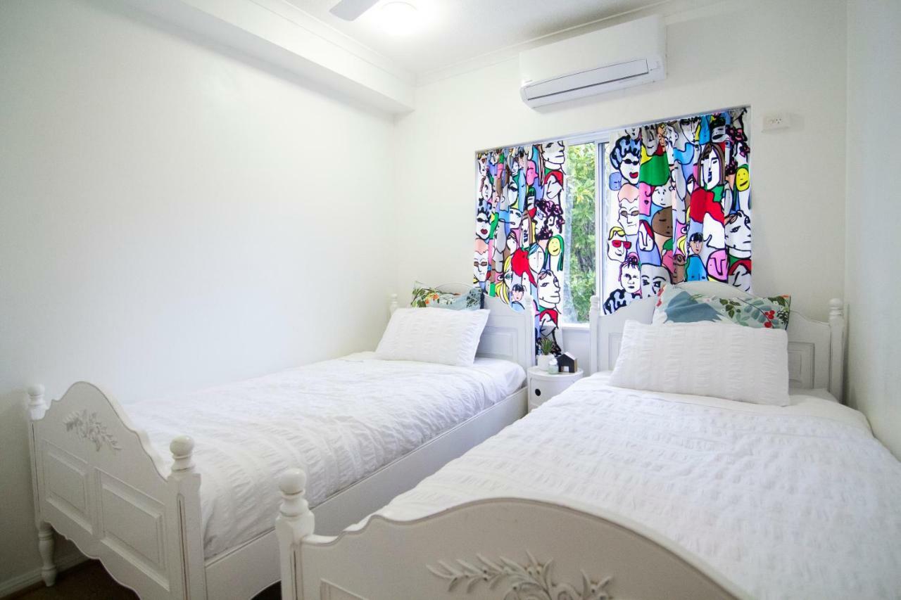 66 Martyn Street Apartment Cairns Exterior photo